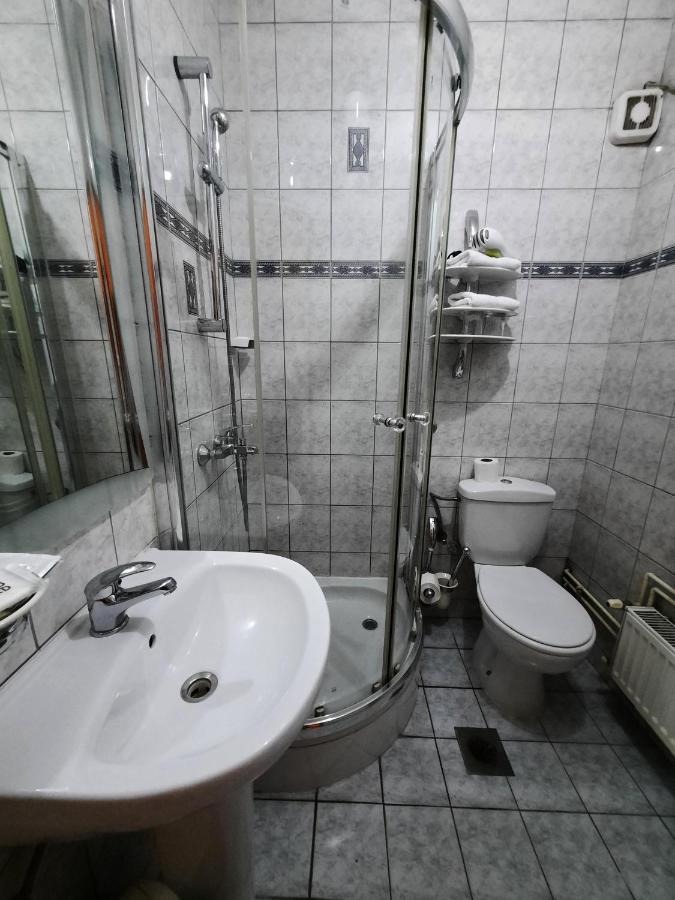 Motel Tiron Kakanj Zewnętrze zdjęcie