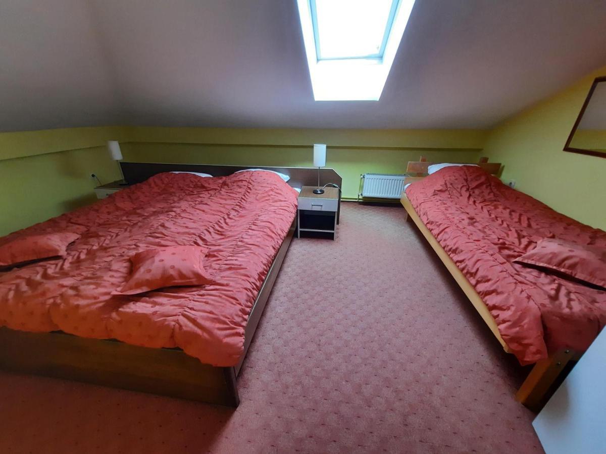 Motel Tiron Kakanj Zewnętrze zdjęcie