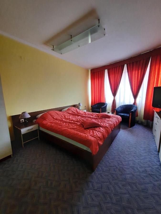 Motel Tiron Kakanj Zewnętrze zdjęcie