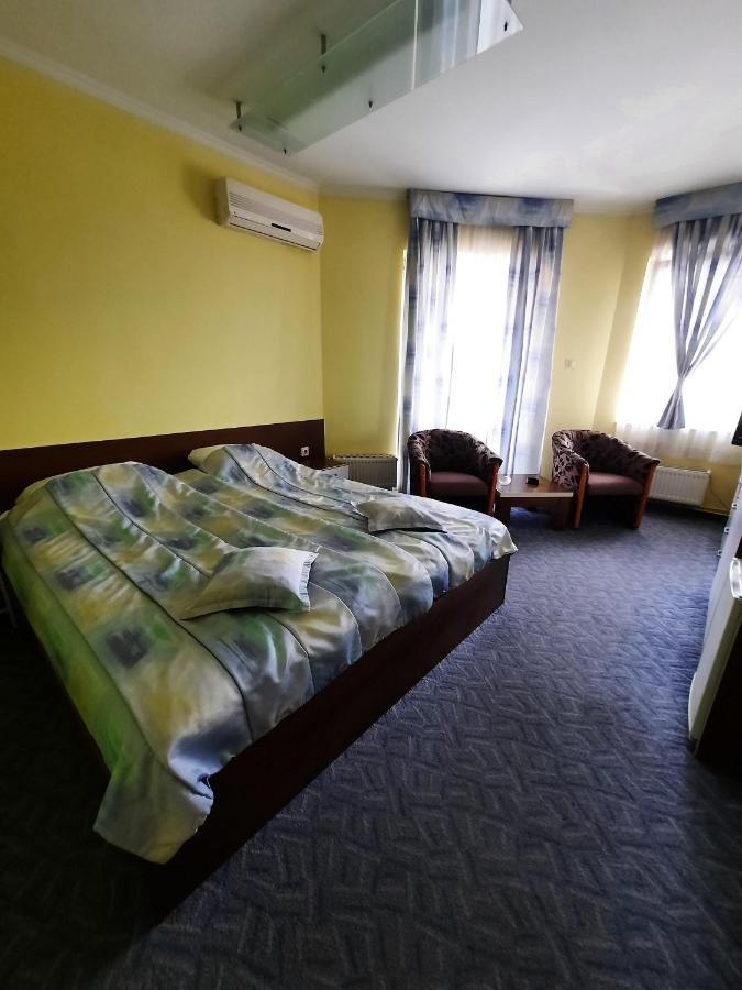 Motel Tiron Kakanj Zewnętrze zdjęcie
