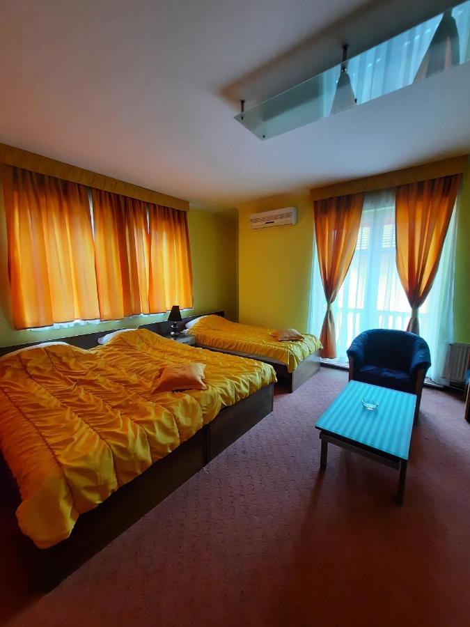 Motel Tiron Kakanj Zewnętrze zdjęcie