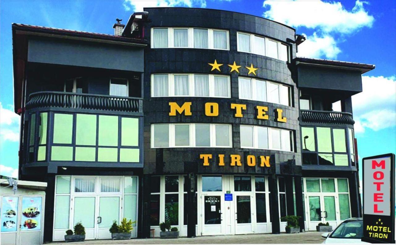 Motel Tiron Kakanj Zewnętrze zdjęcie